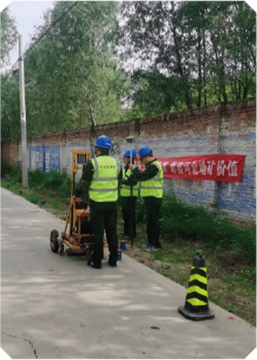 中间图片